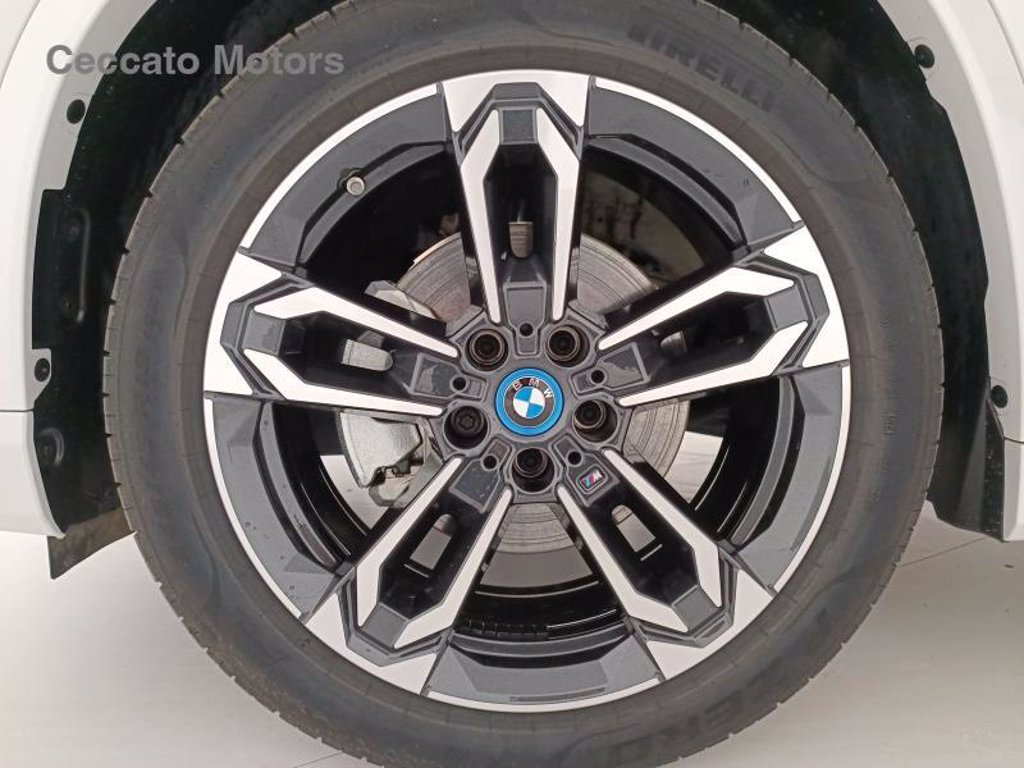 BMW Ix1 edrive 20 msport
