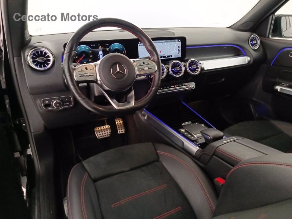 MERCEDES Glb 200 d premium auto