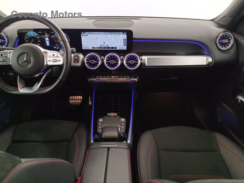 MERCEDES Glb 200 d premium auto