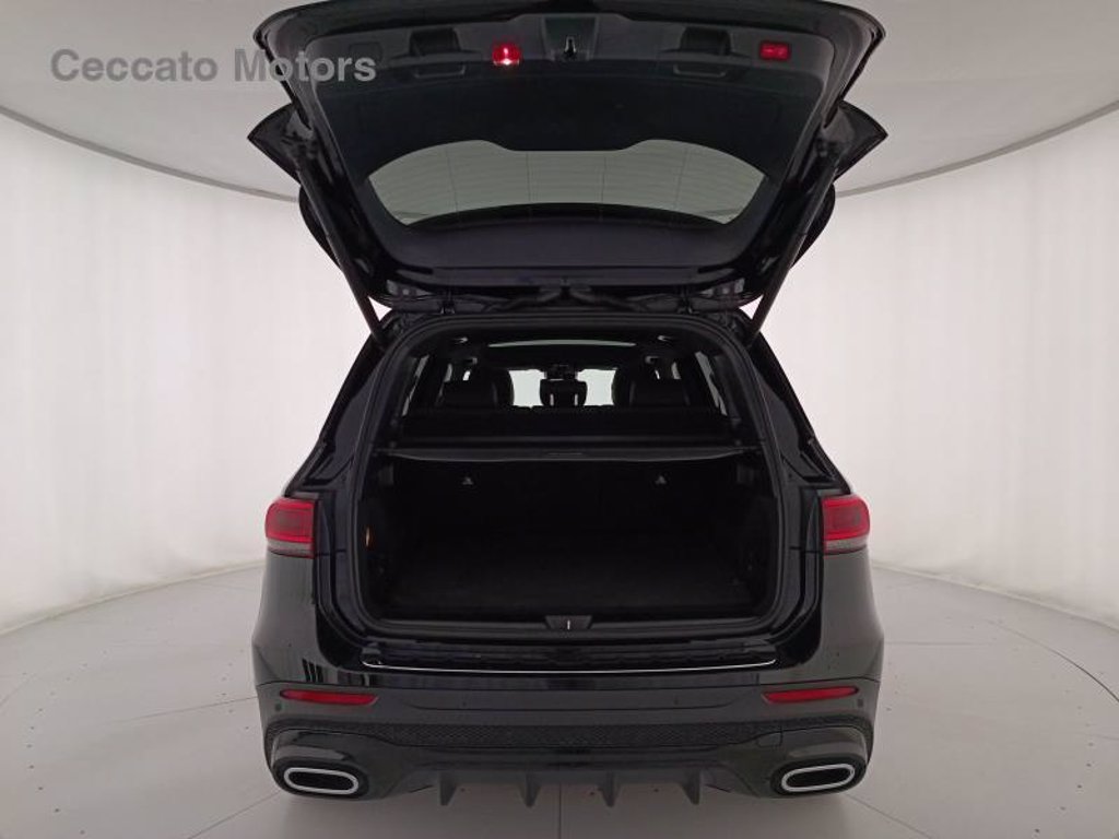 MERCEDES Glb 200 d premium auto