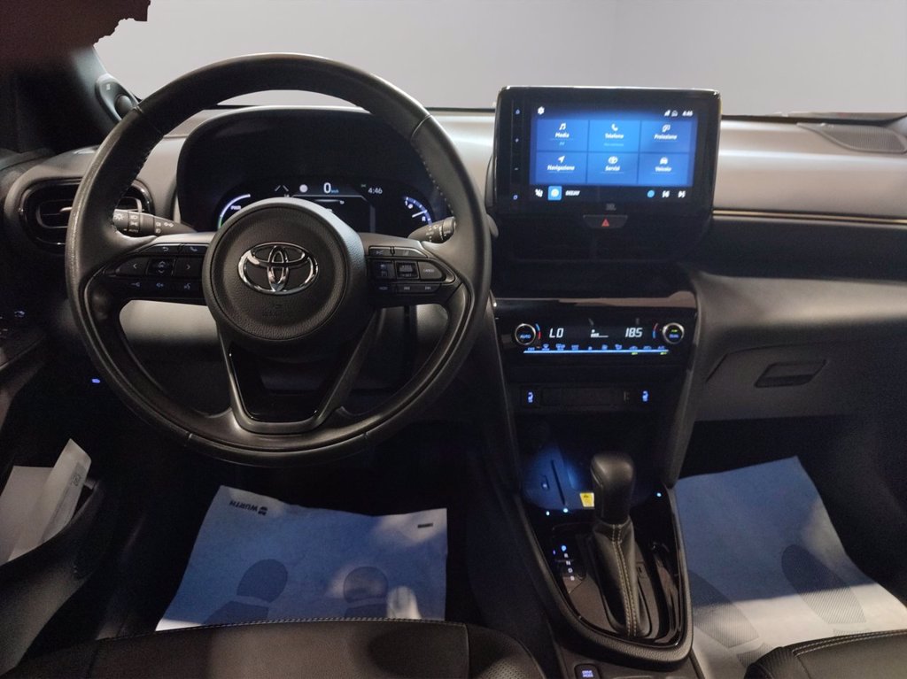 TOYOTA Yaris cross 1.5h premiere awd-i 116cv e-cvt