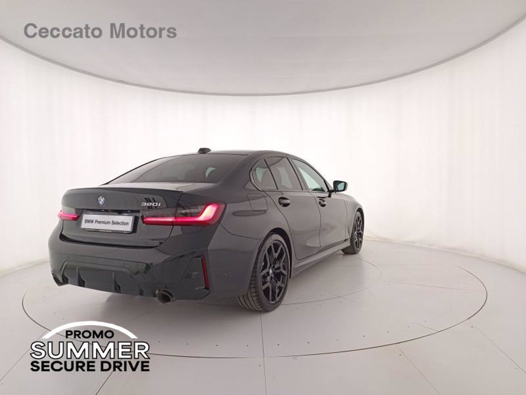 BMW 320i msport pro auto