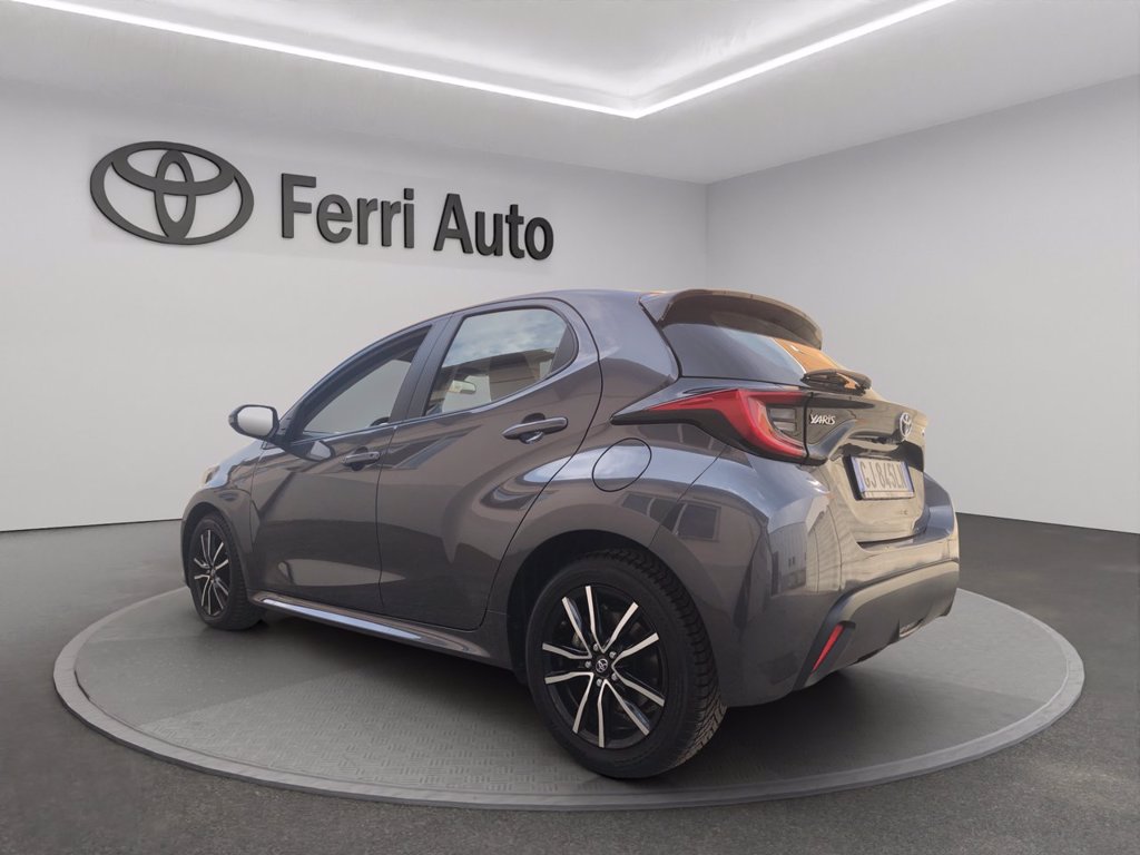 TOYOTA Yaris 1.5h trend