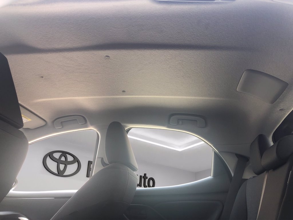 TOYOTA Yaris 1.5h trend