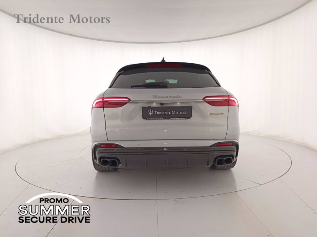 MASERATI Grecale 3.0 v6 trofeo 530cv auto