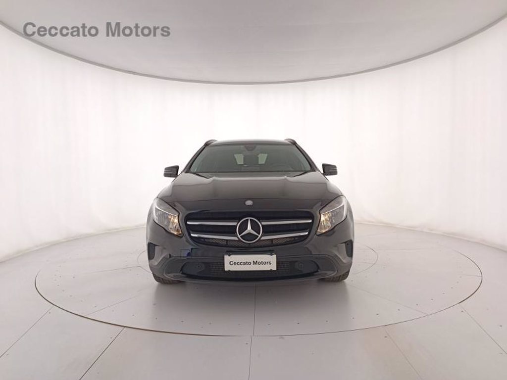 MERCEDES Gla 200 d sport auto