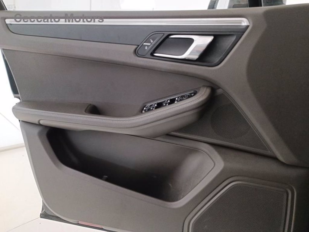 PORSCHE Macan 2.0 252cv pdk