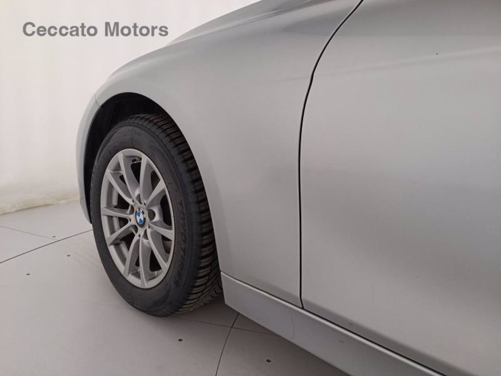 BMW 316d touring business advantage auto