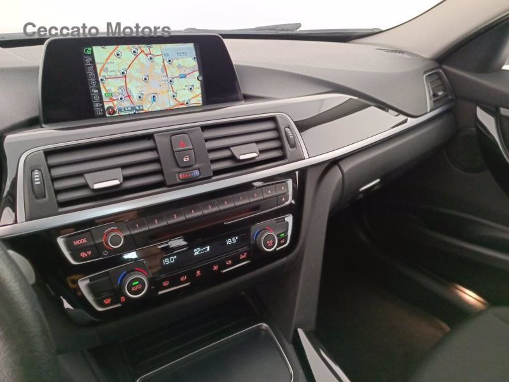 BMW 316d touring business advantage auto