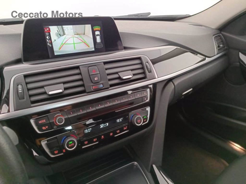 BMW 316d touring business advantage auto