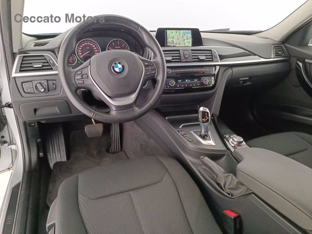 BMW 316d touring business advantage auto