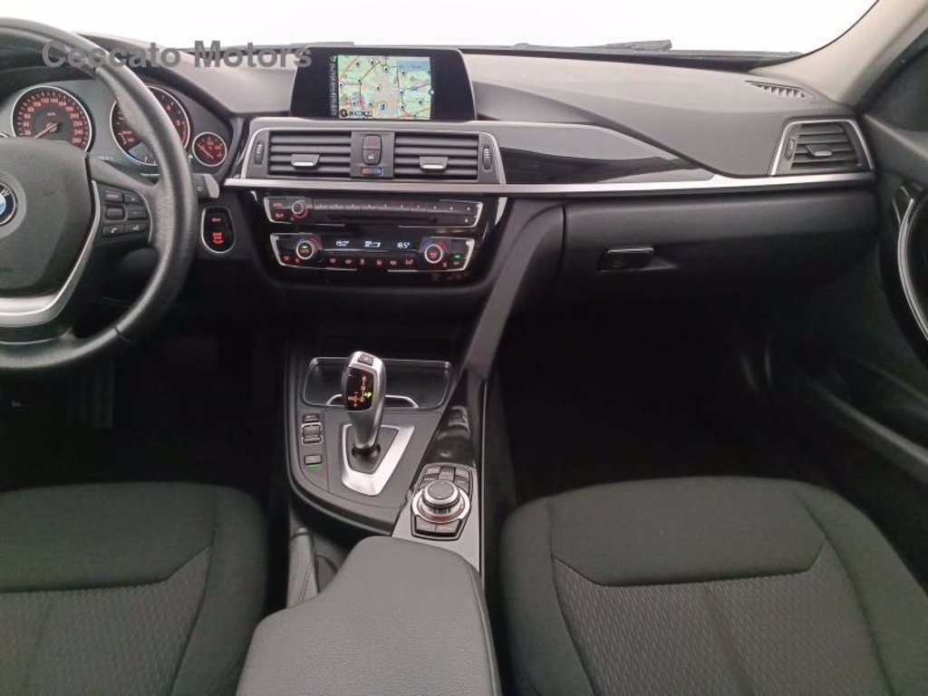 BMW 316d touring business advantage auto