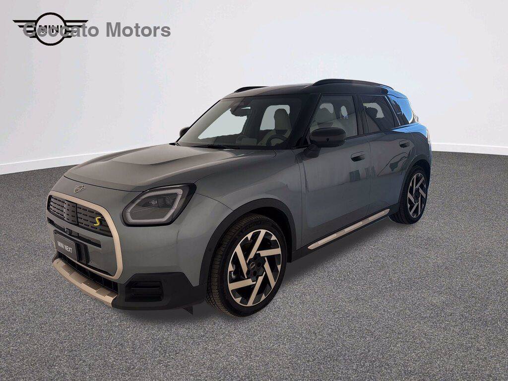 MINI Mini countryman se favoured all4