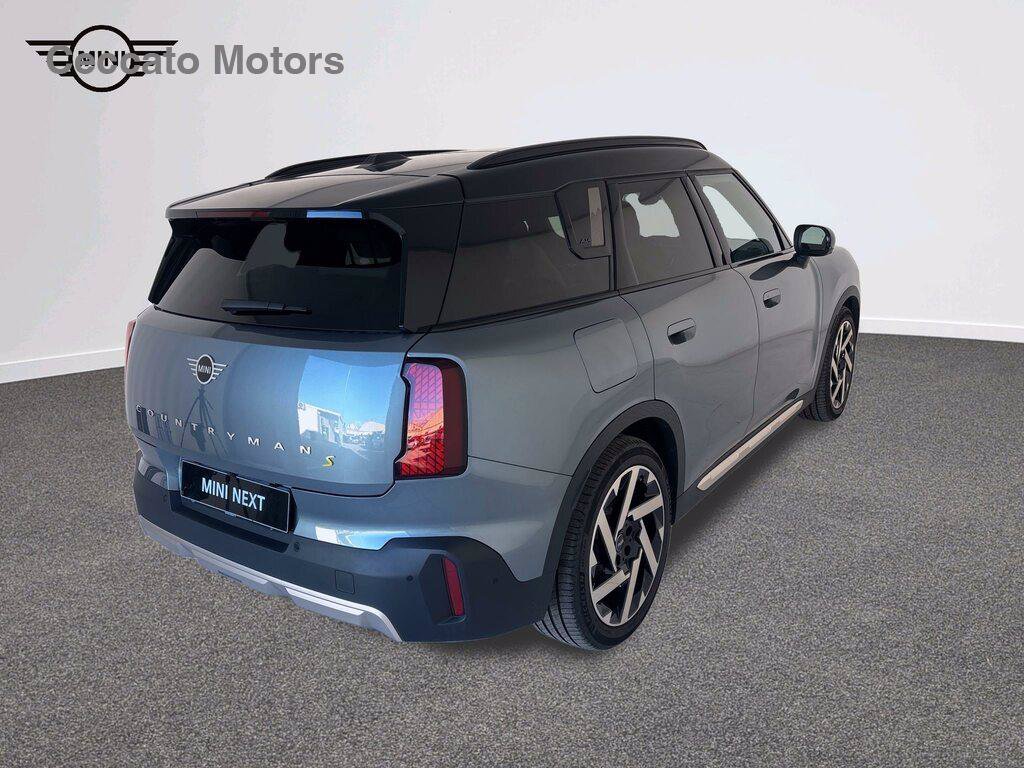 MINI Mini countryman se favoured all4