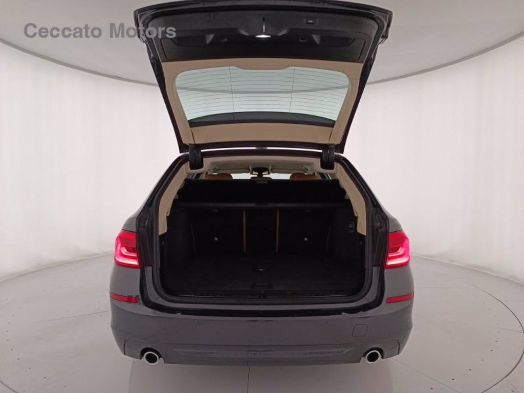 BMW 520d touring business auto