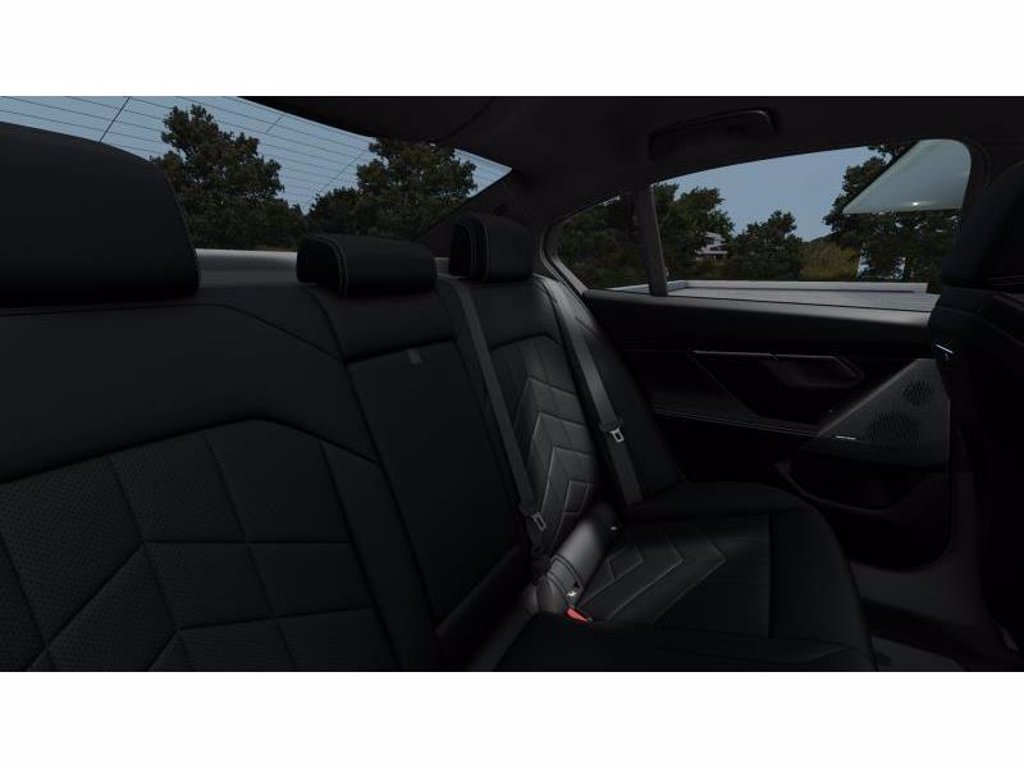 BMW 550e xdrive msport auto