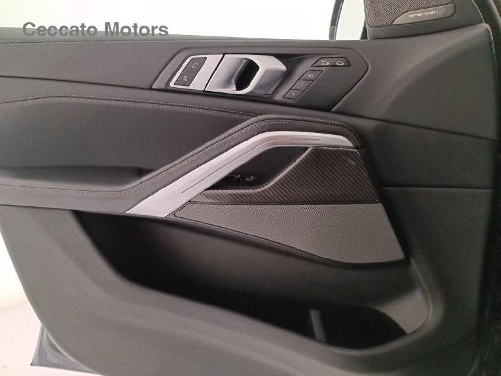 BMW X6 m50d auto