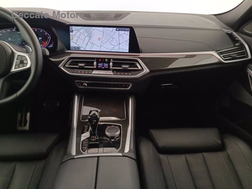 BMW X6 m50d auto