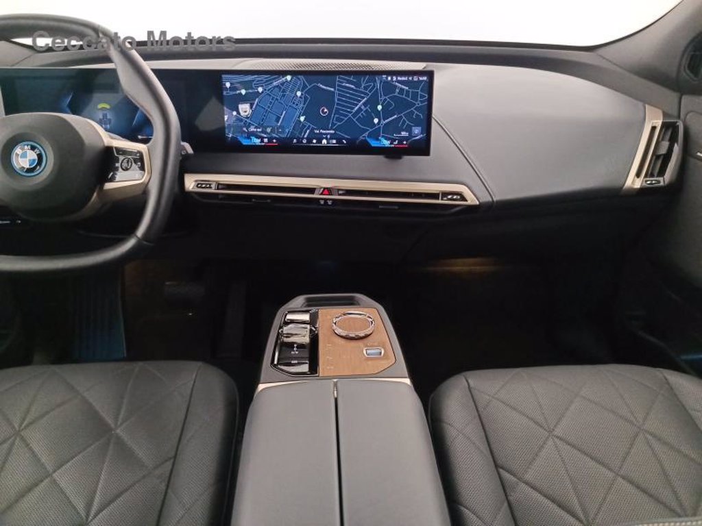 BMW Ix xdrive50 pacchetto sportivo