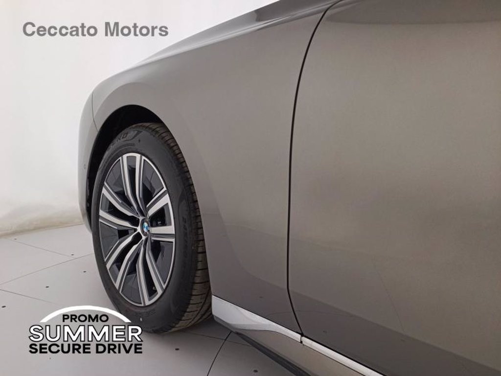 BMW I7 xdrive60