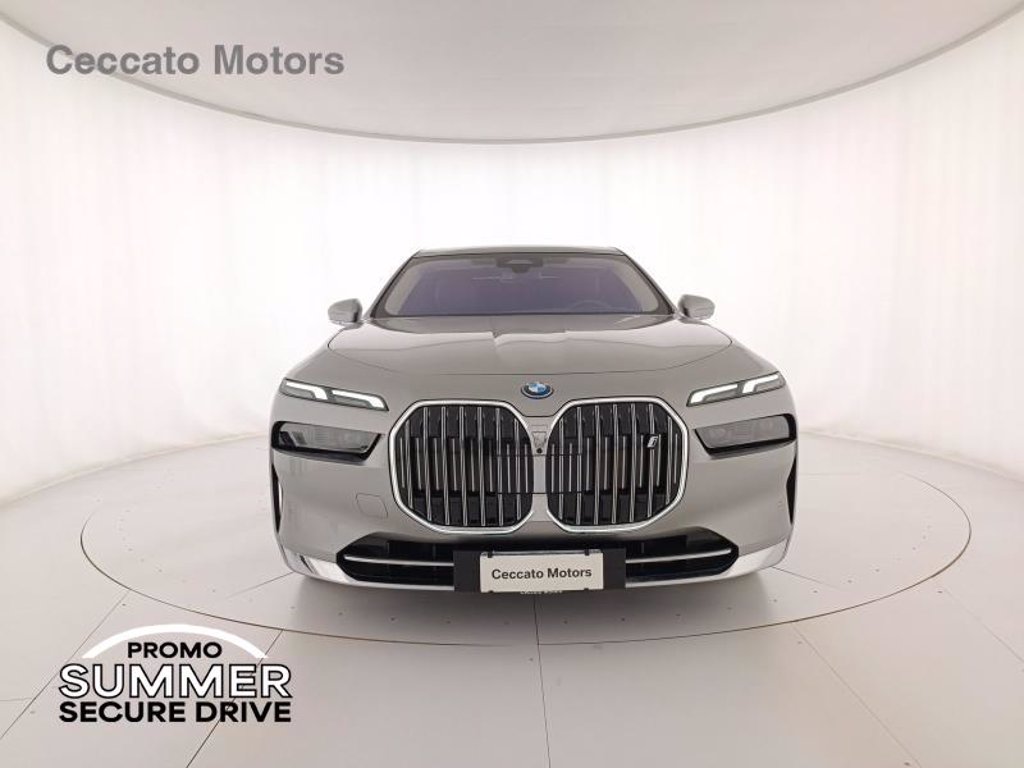 BMW I7 xdrive60