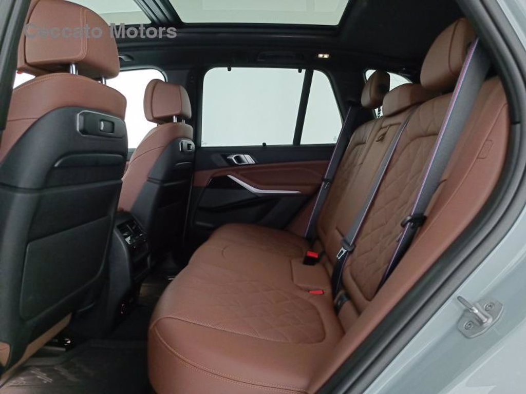 BMW X5 xdrive50e msport pro auto