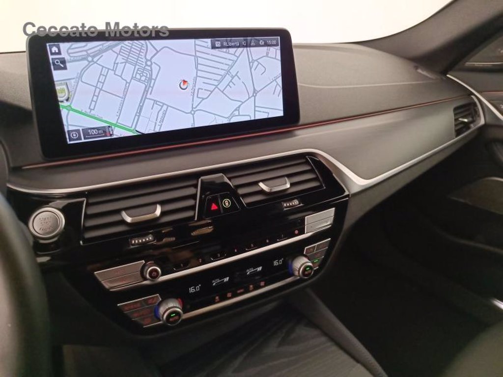 BMW 530d touring mhev 48v xdrive msport auto