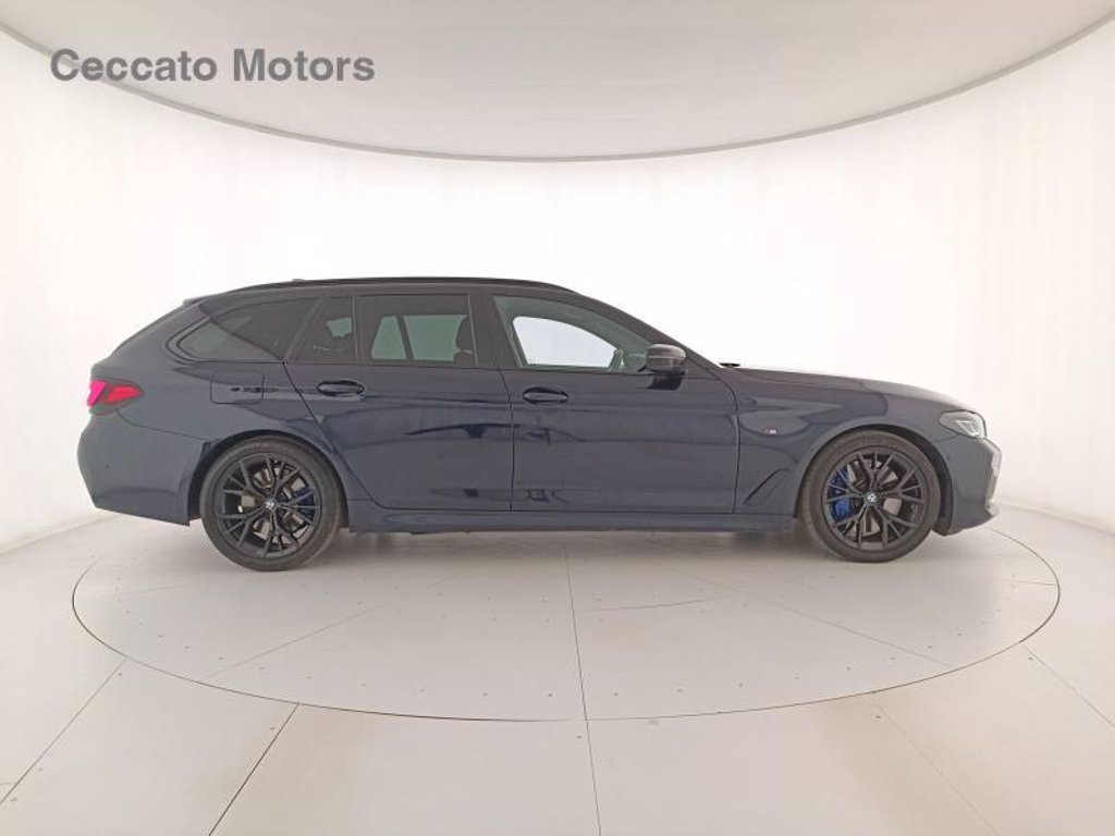 BMW 530d touring mhev 48v xdrive msport auto