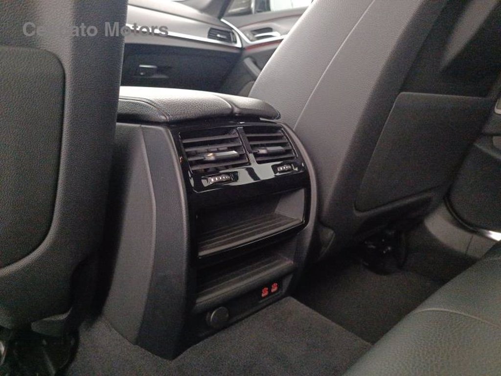 BMW 530d touring mhev 48v xdrive msport auto