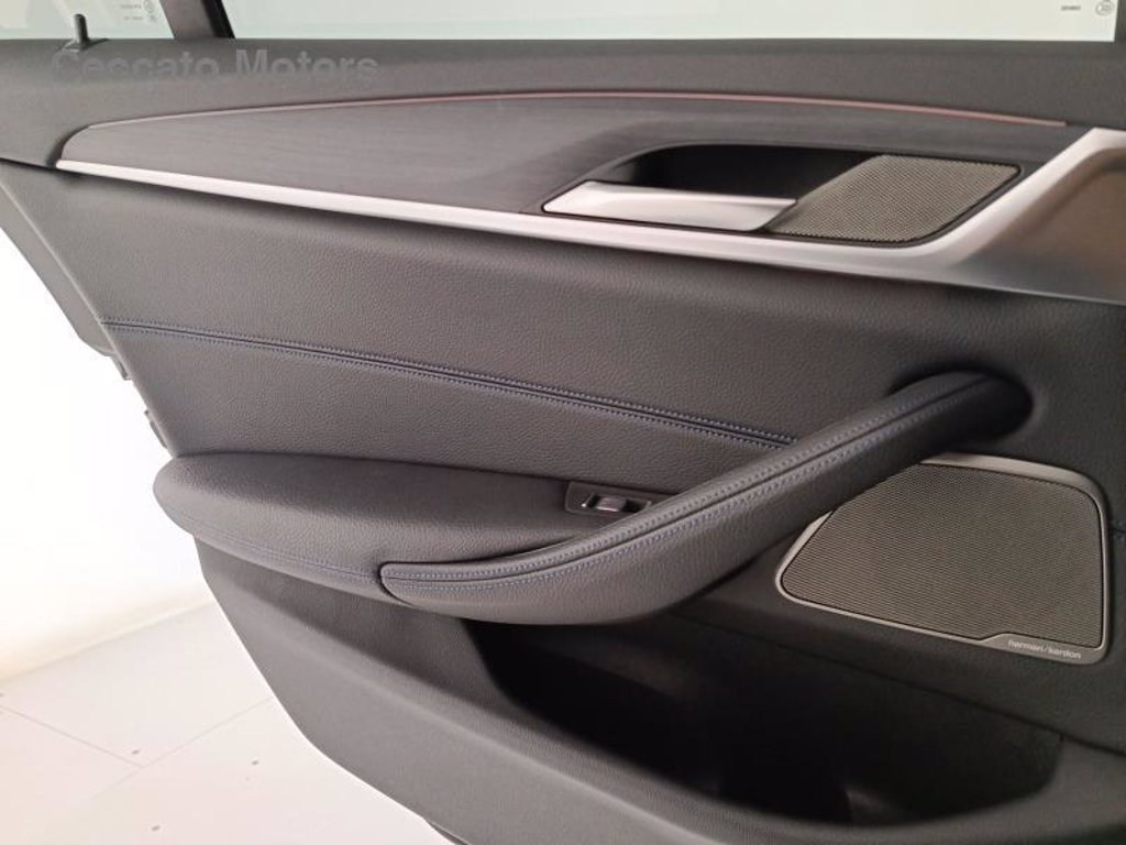 BMW 530d touring mhev 48v xdrive msport auto