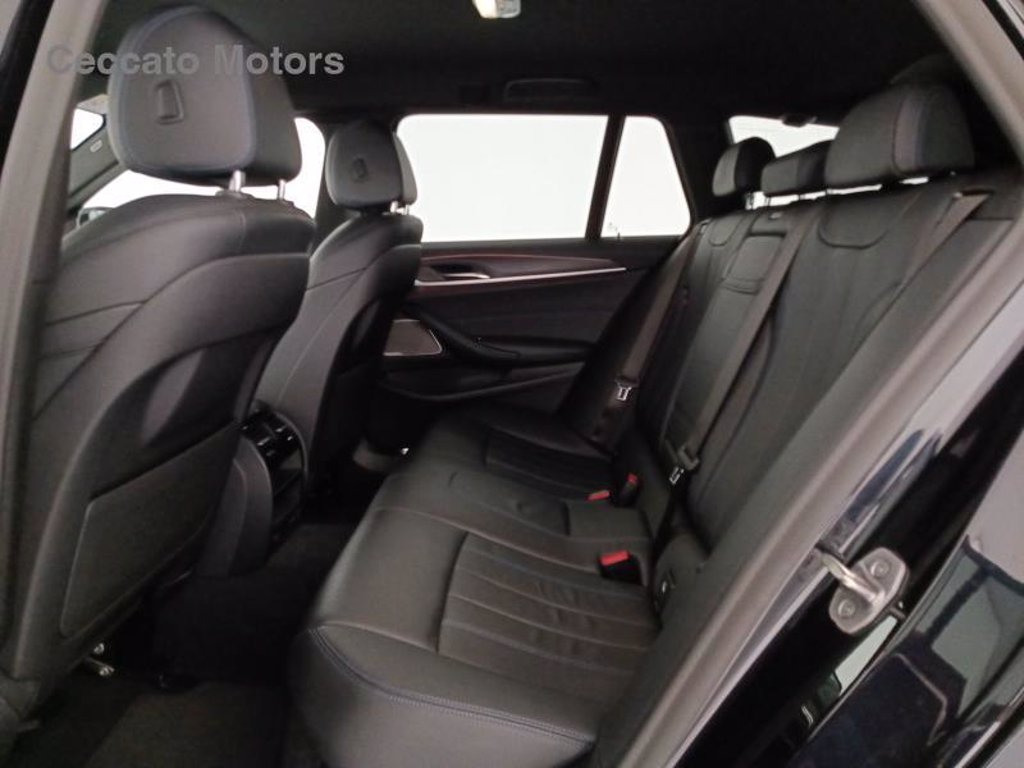 BMW 530d touring mhev 48v xdrive msport auto