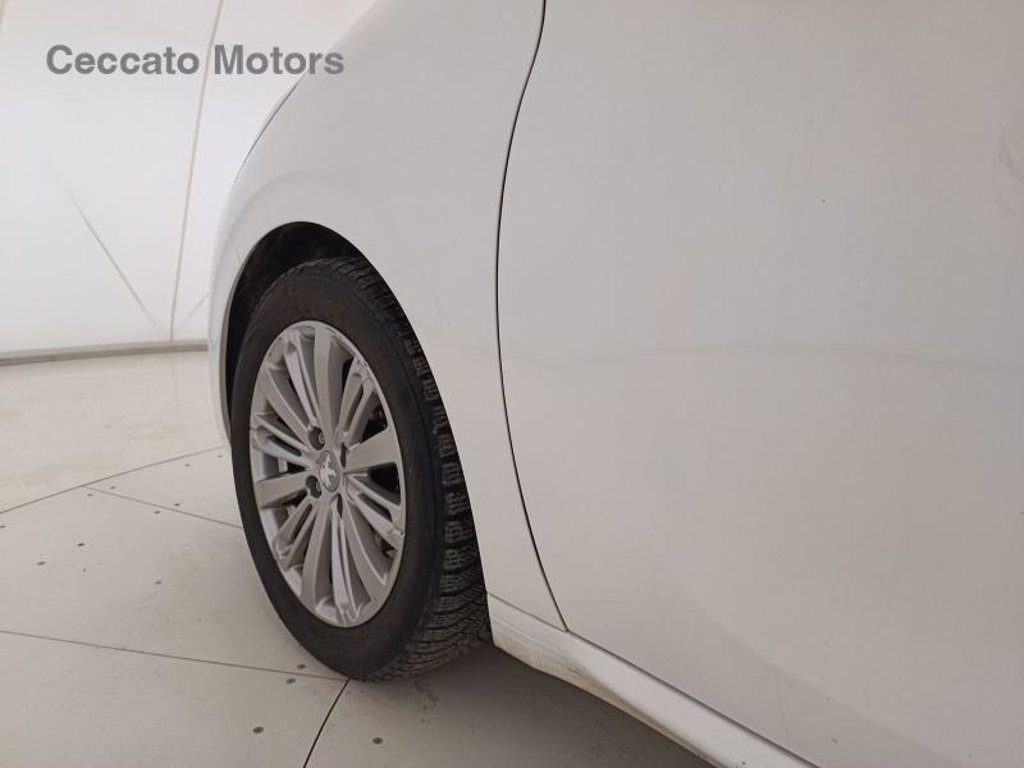 PEUGEOT 208 5p 1.2 puretech active gpl 82cv