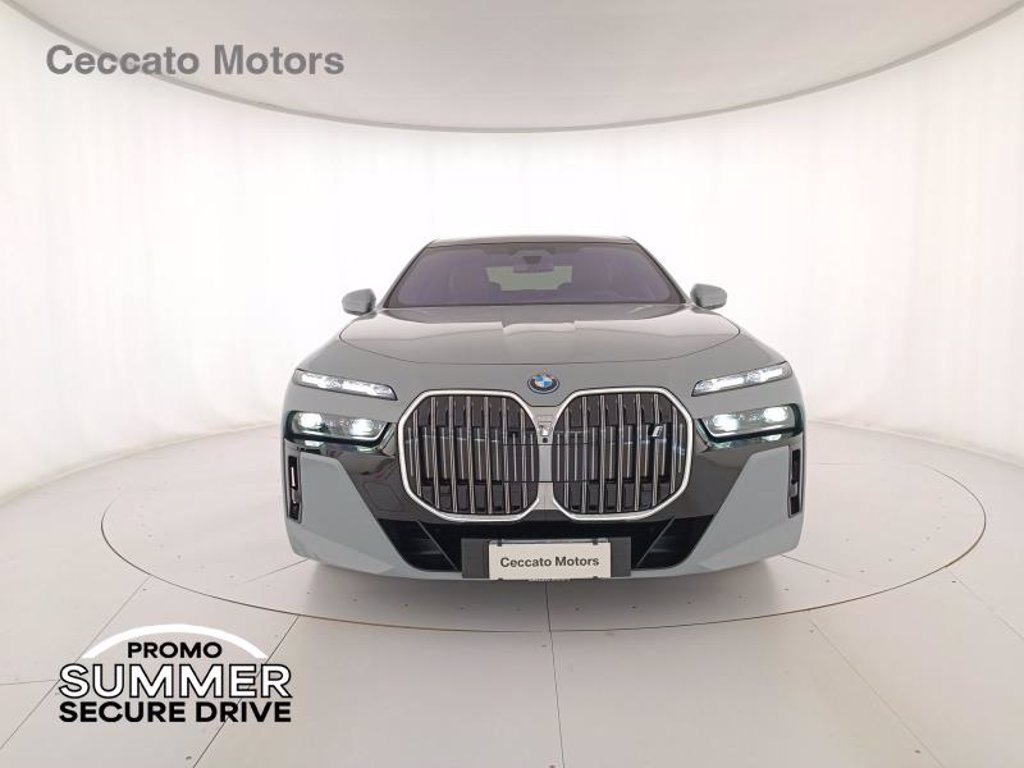 BMW I7 xdrive60 msport