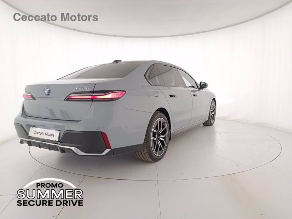 BMW I7 xdrive60 msport