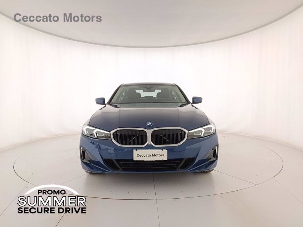 BMW 320e auto