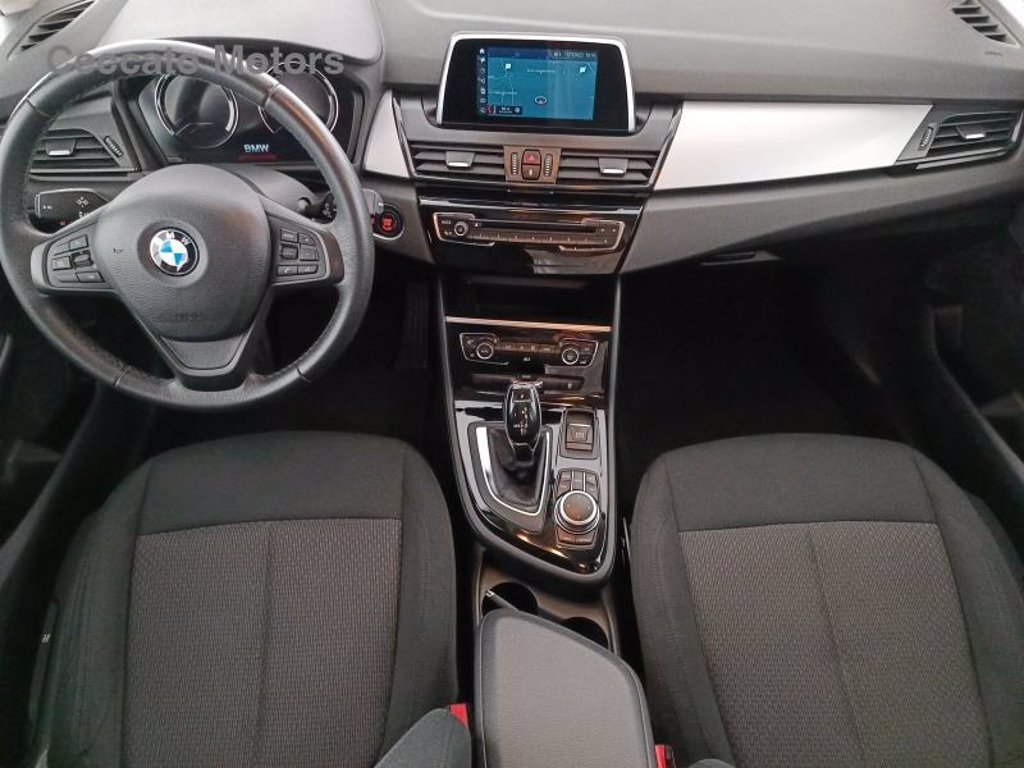 BMW 216d active tourer advantage auto