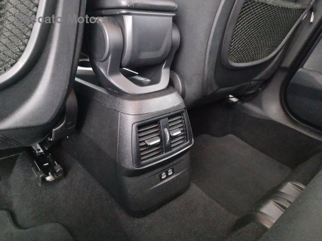 BMW 216d active tourer advantage auto