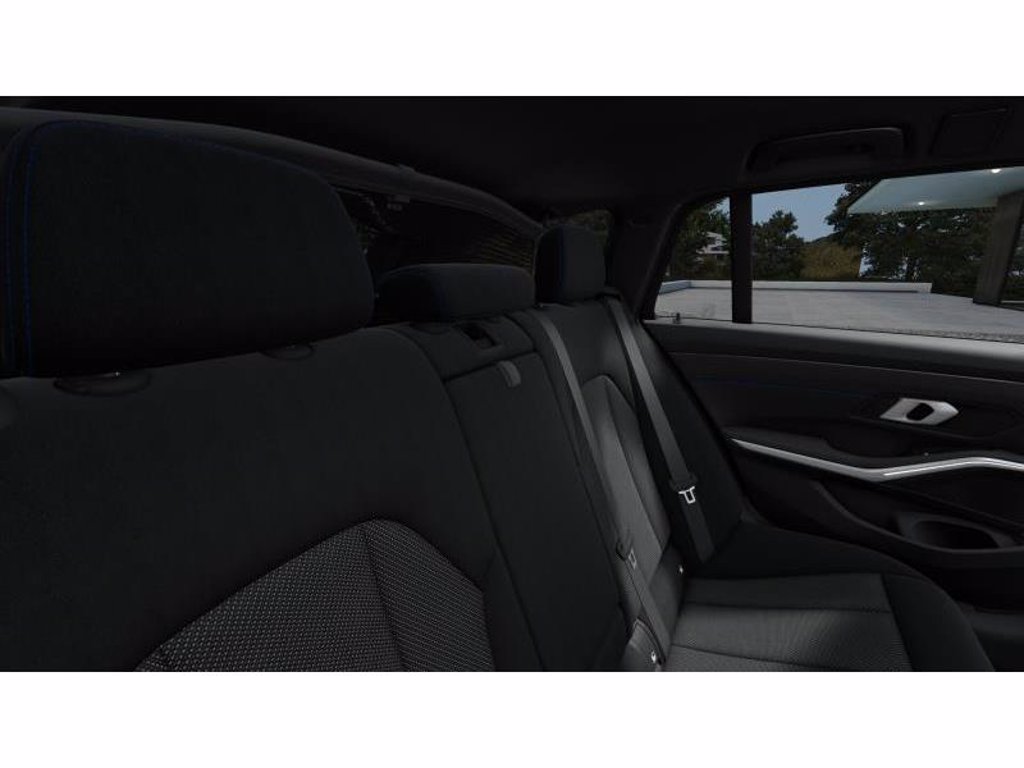 BMW 320d touring mhev 48v xdrive msport auto