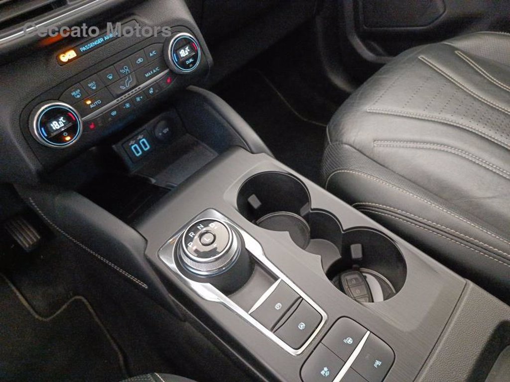 FORD Kuga 2.5 full hybrid vignale awd 190cv e-shifter