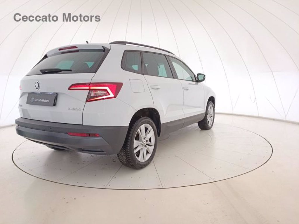 SKODA Karoq 1.6 tdi scr executive dsg