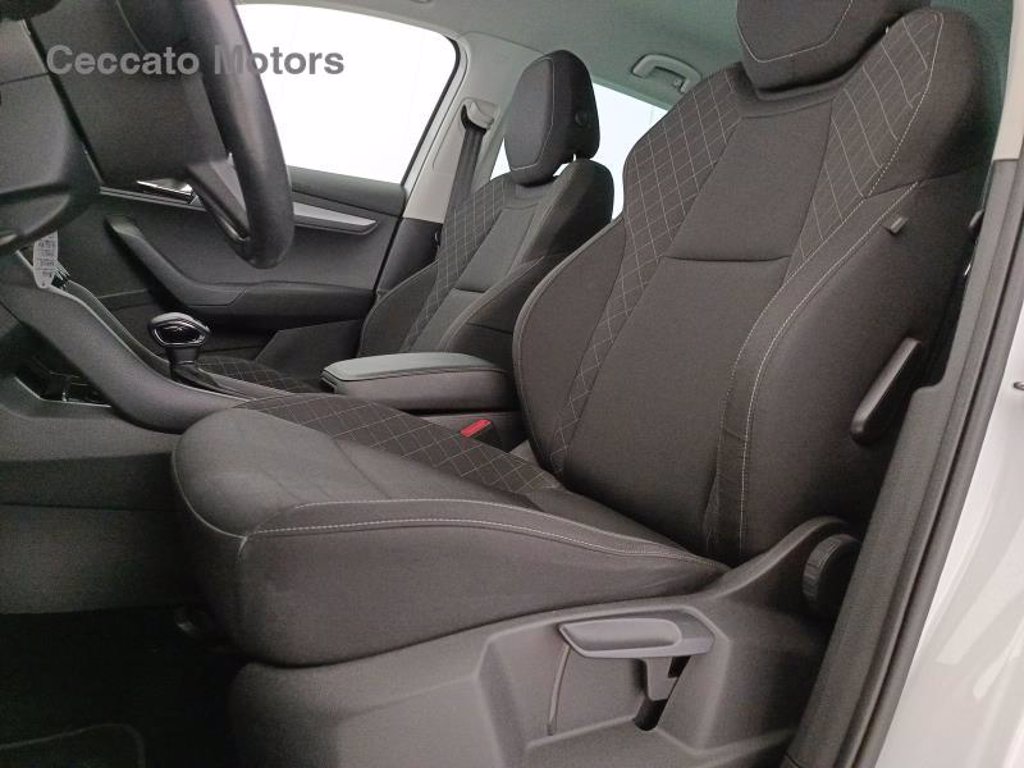 SKODA Karoq 1.6 tdi scr executive dsg
