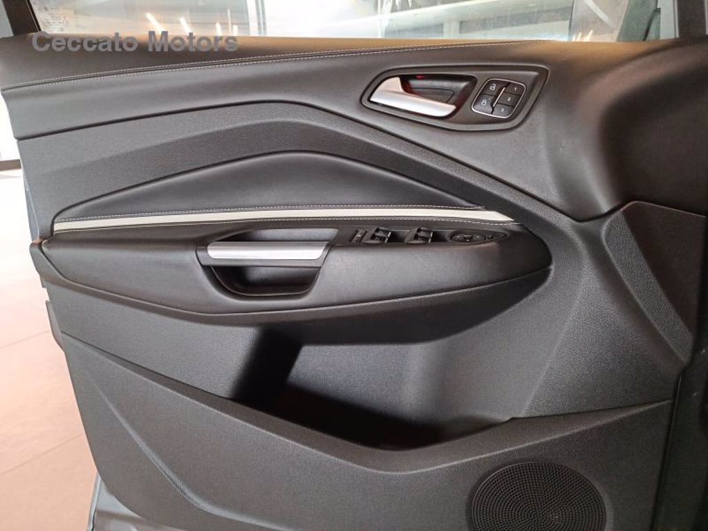 FORD Kuga 2.0 tdci vignale s&s awd 150cv powershift my18