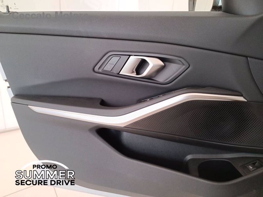 BMW 318d touring mhev 48v msport pro auto