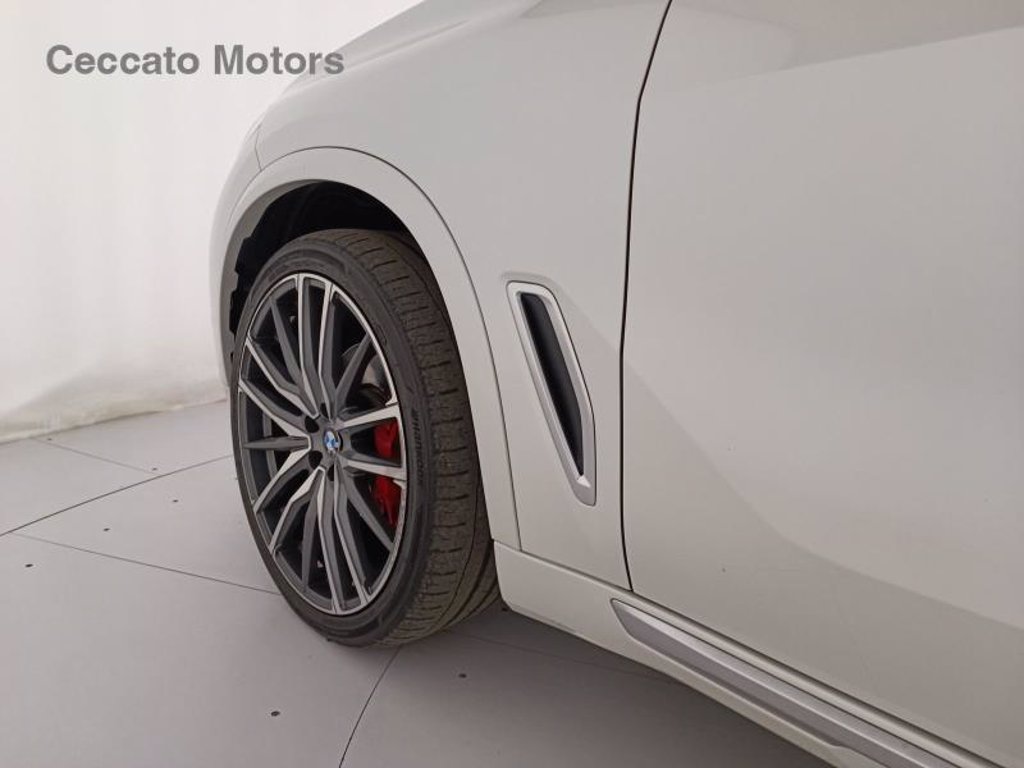 BMW X5 xdrive30d mhev 48v xline auto