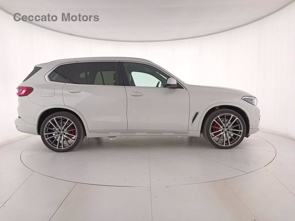 BMW X5 xdrive30d mhev 48v xline auto