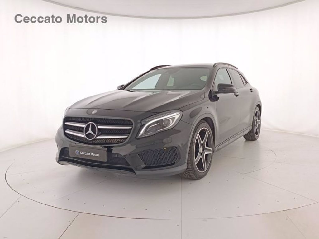 MERCEDES Gla 200 d (cdi) premium 4matic auto