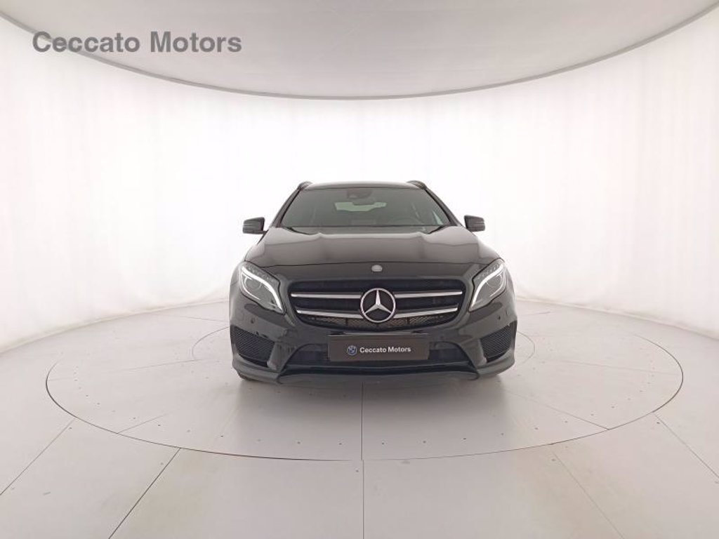MERCEDES Gla 200 d (cdi) premium 4matic auto