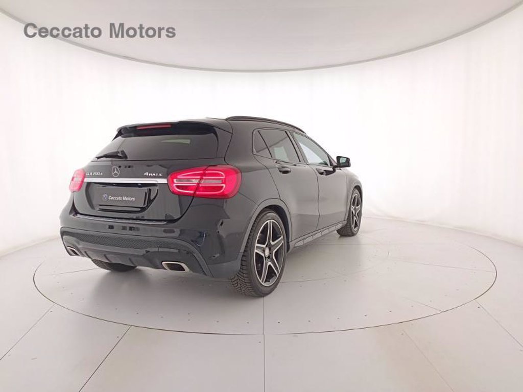 MERCEDES Gla 200 d (cdi) premium 4matic auto