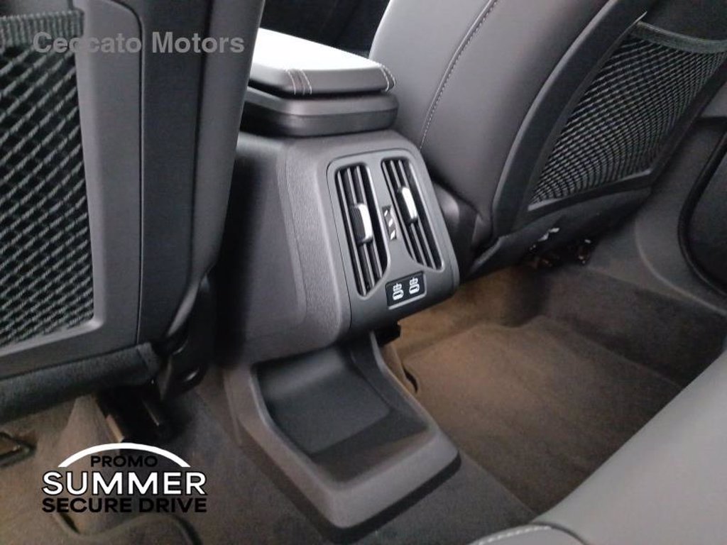 BMW 218d active tourer luxury auto