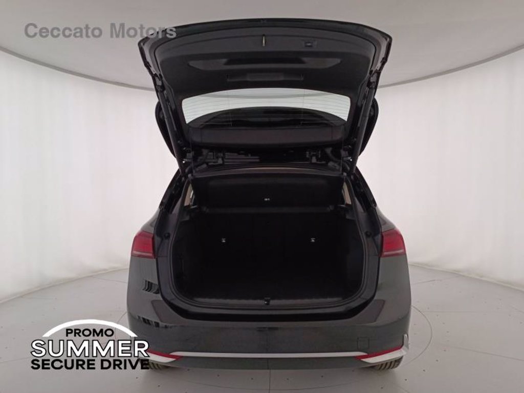 BMW 218d active tourer luxury auto